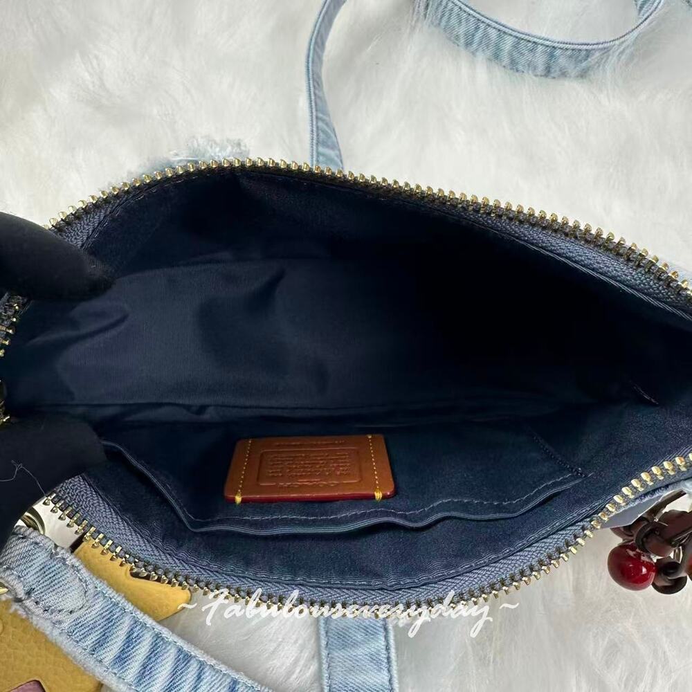 Coach Teri Shoulder Bag In Loved Denim With Charms Gold/Light Indigo CDY76 NWT - Picture 10 of 10